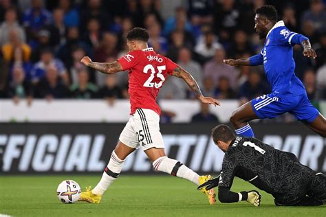 Man united vs leicester city - Leicester City ended Manchester United's 29-match unbeaten away run with a thrilling 4-2 victory at King Power Stadium. Jamie Vardy and Patson Daka scored in the final minutes …